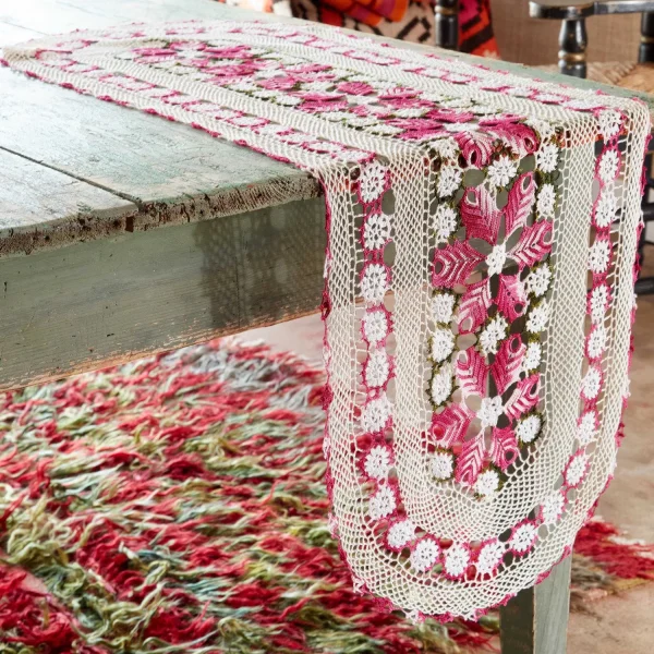 New Crochet Table Cover - Fuchsia Tabletop